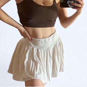 🦋 White Pleated Mini Tennis Skirt 🦋